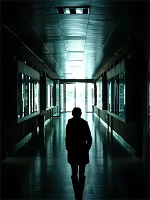 除夕夜老公被困高速？闺蜜路八小时前就通了